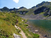 27 Costeggiando il Lago di sopra